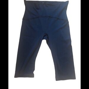 Spanx Sara Blakey Booty Boost® Active Knee Leggings Navy Blue 1X 18-20 YOGA